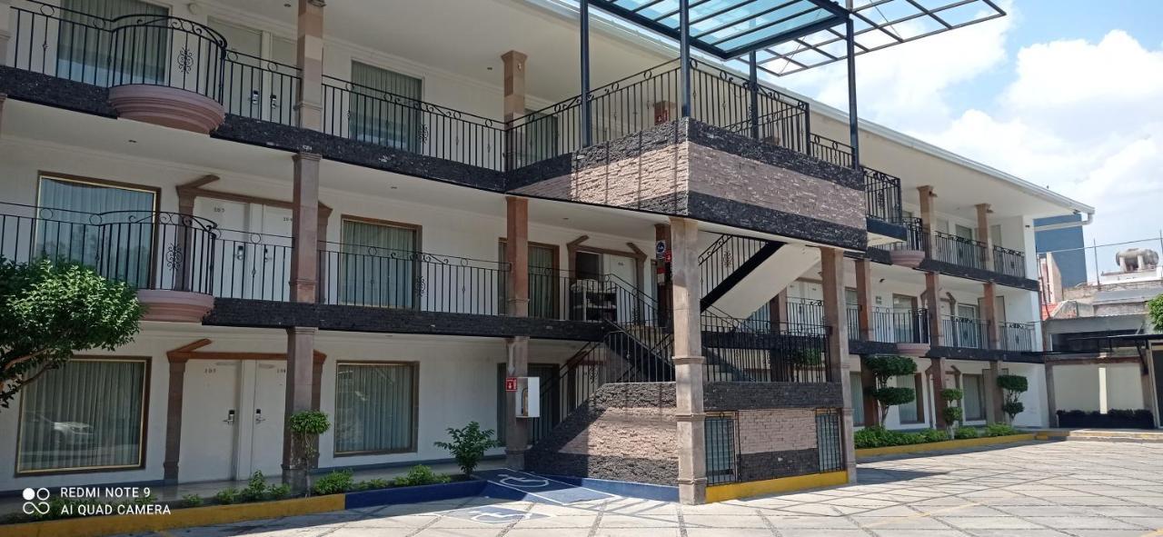Hotel Flamingo Irapuato Exterior foto